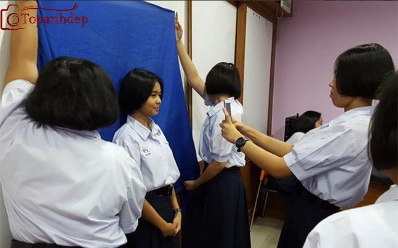 Đặt góc chụp chính diện